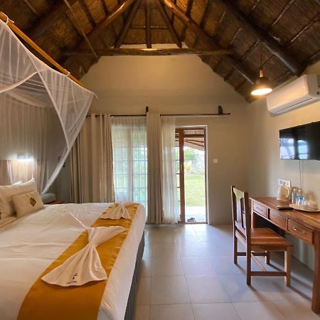 Big 5 Toro Lodge Kasane Εξωτερικό φωτογραφία