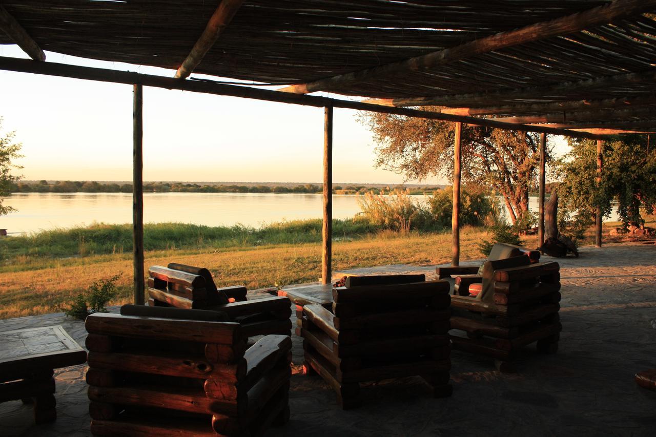 Big 5 Toro Lodge Kasane Εξωτερικό φωτογραφία